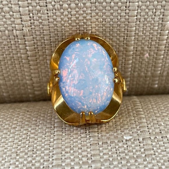 Jewelry - Women Ring Blue Faux Stone Gold Plated Fashion Jewelry Ring Size 7.5